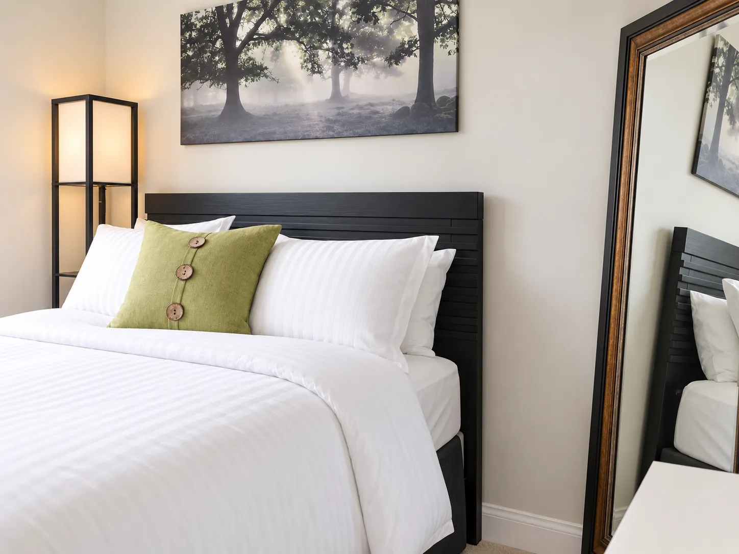 Bedroom detail